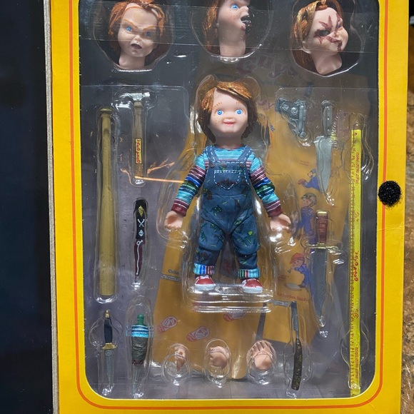 Chucky ultimate action figure NEW 🔥💥 - Picture 4 of 6
